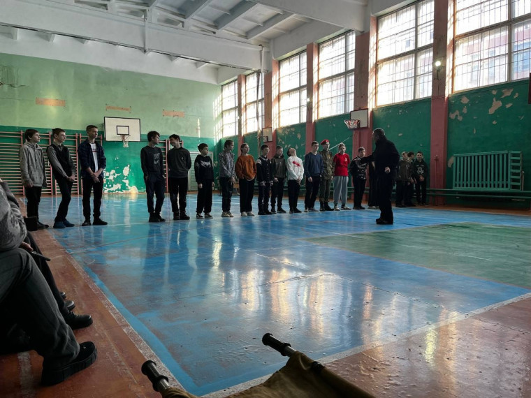 Военно-спортивная игра «Зарница».